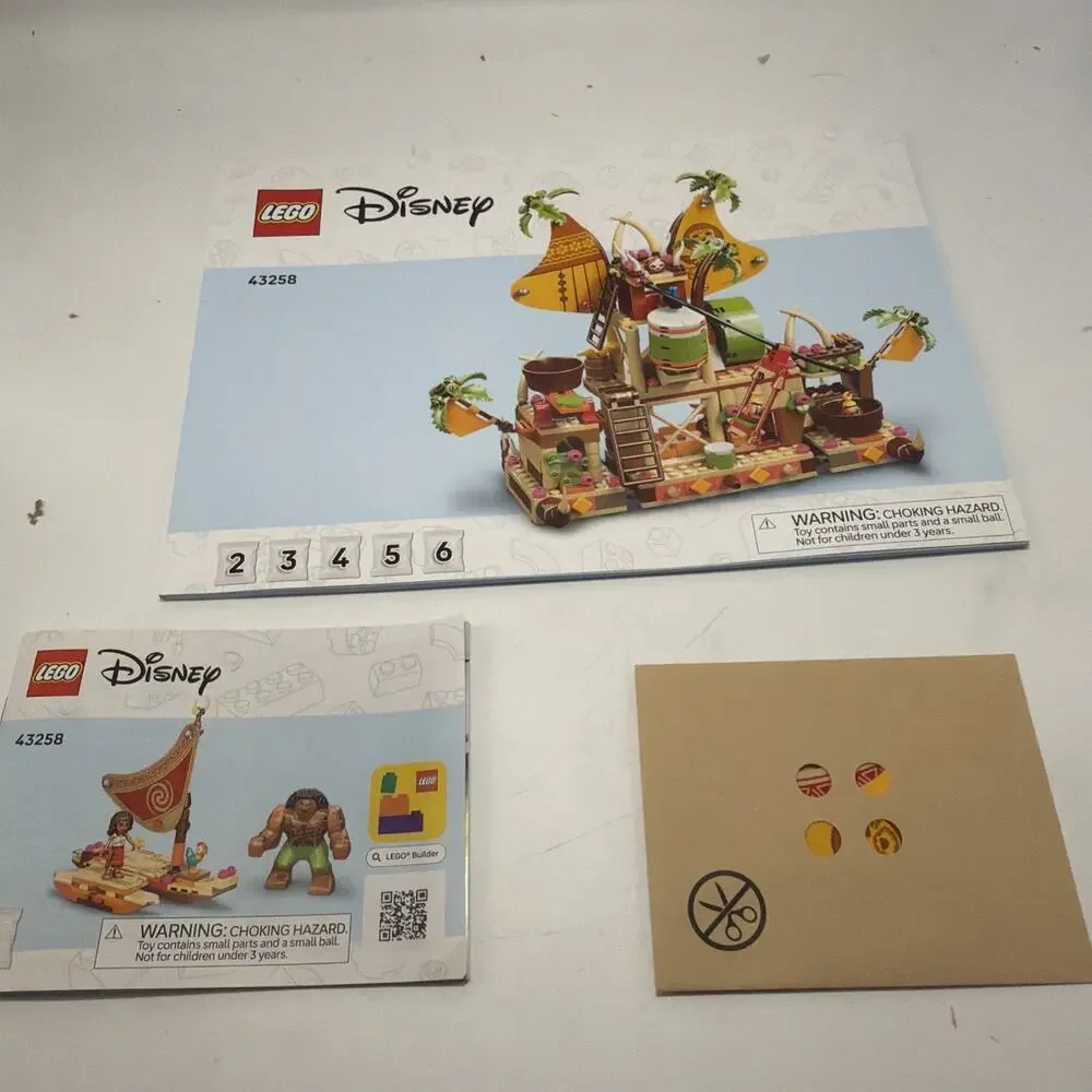 LEGO Disney Moana 2 Kakamora Barge Kids Toy - Pretend Play Building Set Openbox